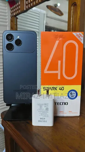 Tecno Spark 40 128 GB Black