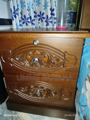5.5ft by 7ft Bed and Side Box