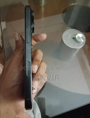Apple iPhone 16 Pro 128 GB Black