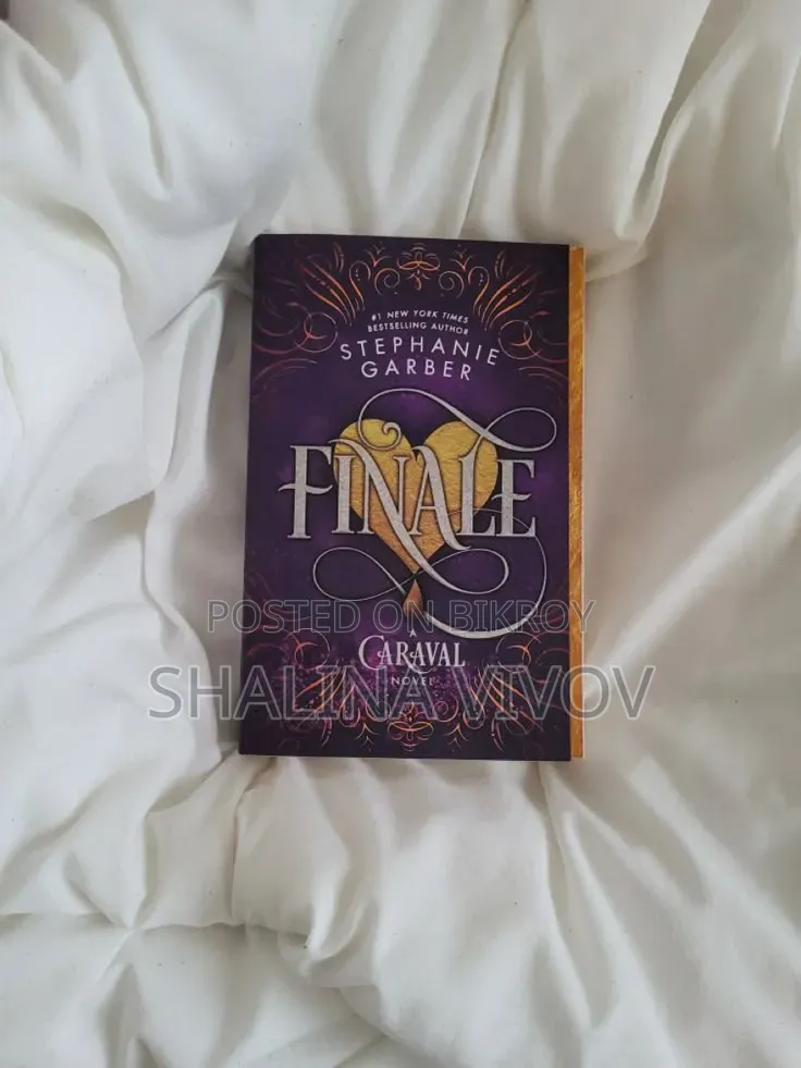 Finale Book (Caraval Series)