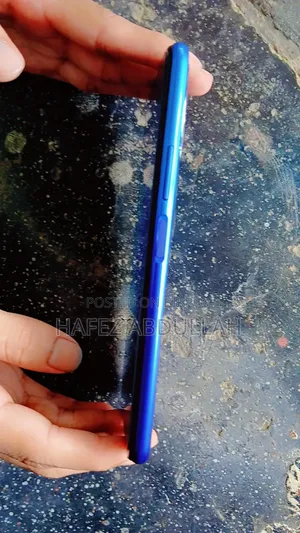 Vivo Y20 64 GB Blue
