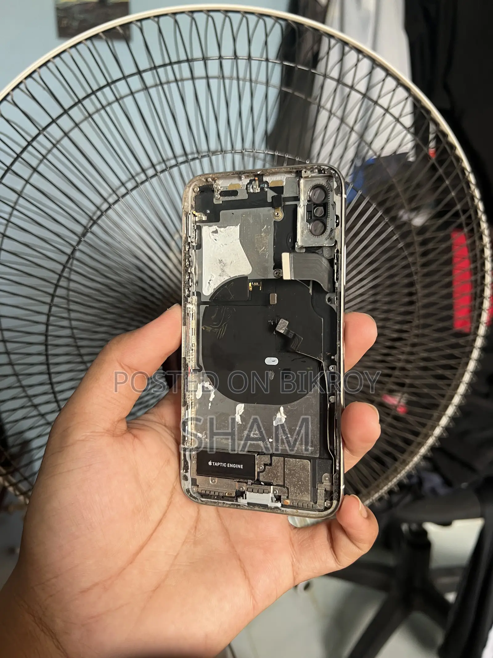 iPhone X Body