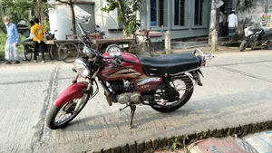 TVS Stryker 125 2022 Red