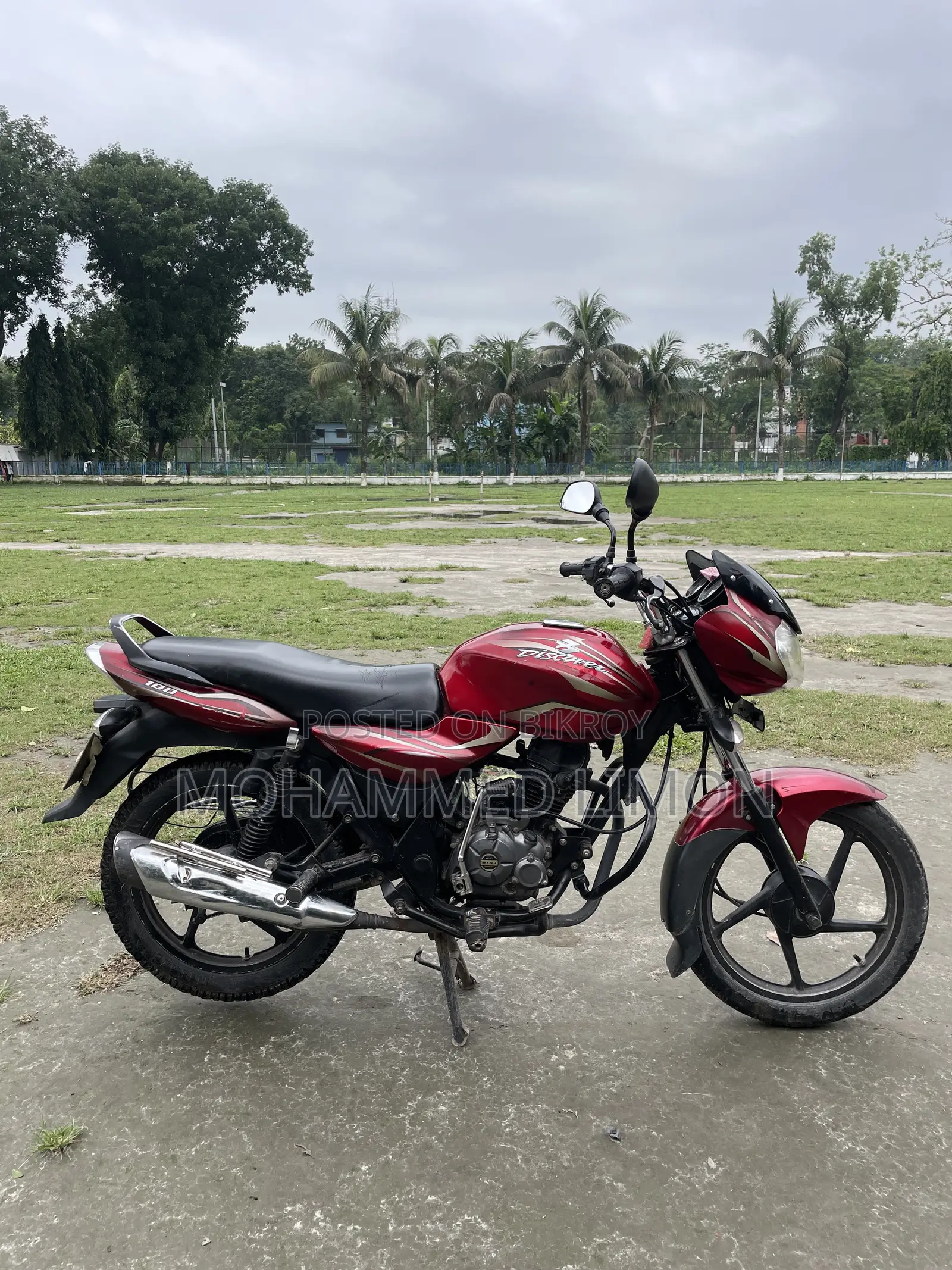 Bajaj Discover 100 2018 Red