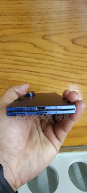 স্যামসাং গ্যালাক্সি জেড ফোল্ড৭ ২৫৬ জিবি ব্লু