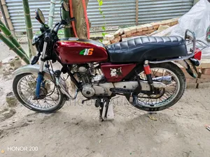 Bajaj Boxer 100 2000 Red
