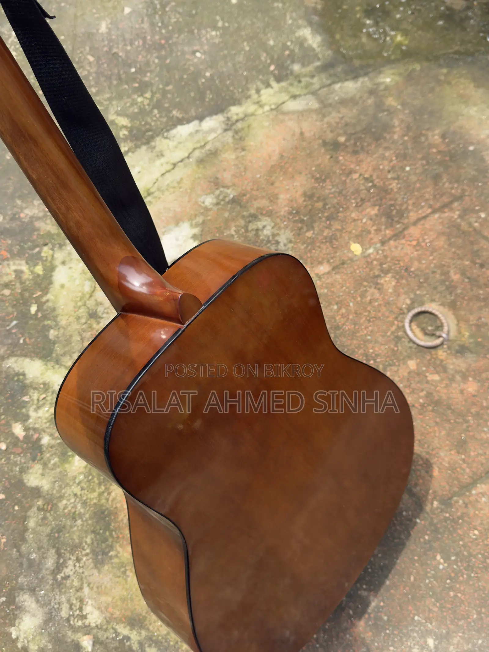 Yamaha F310 Guitar