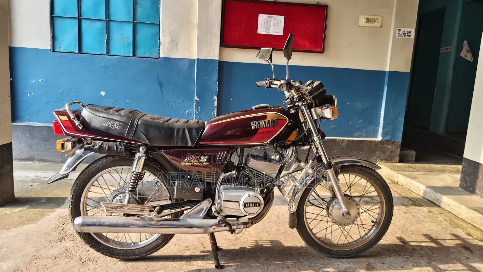Yamaha 2001