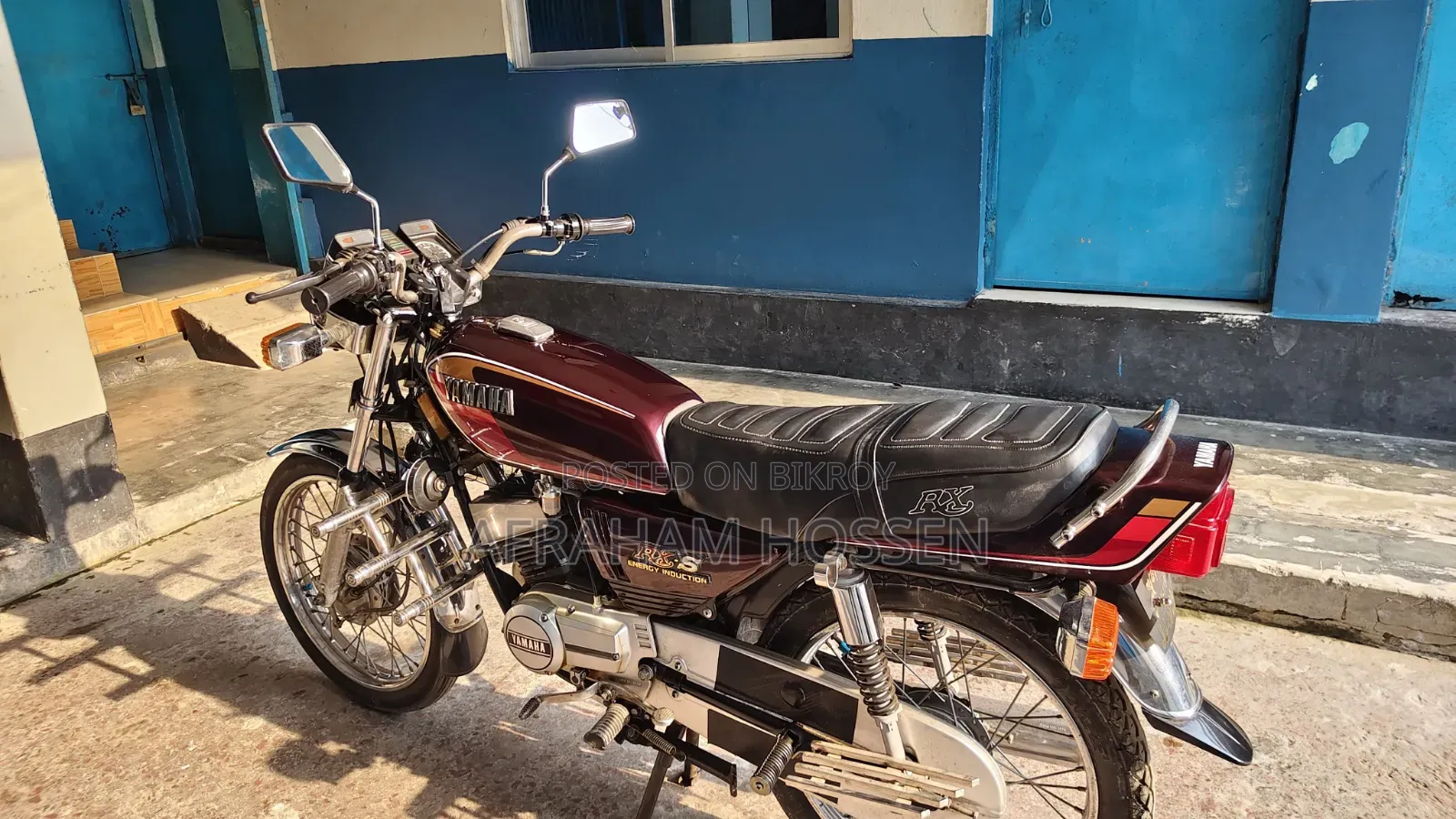 Yamaha 2001