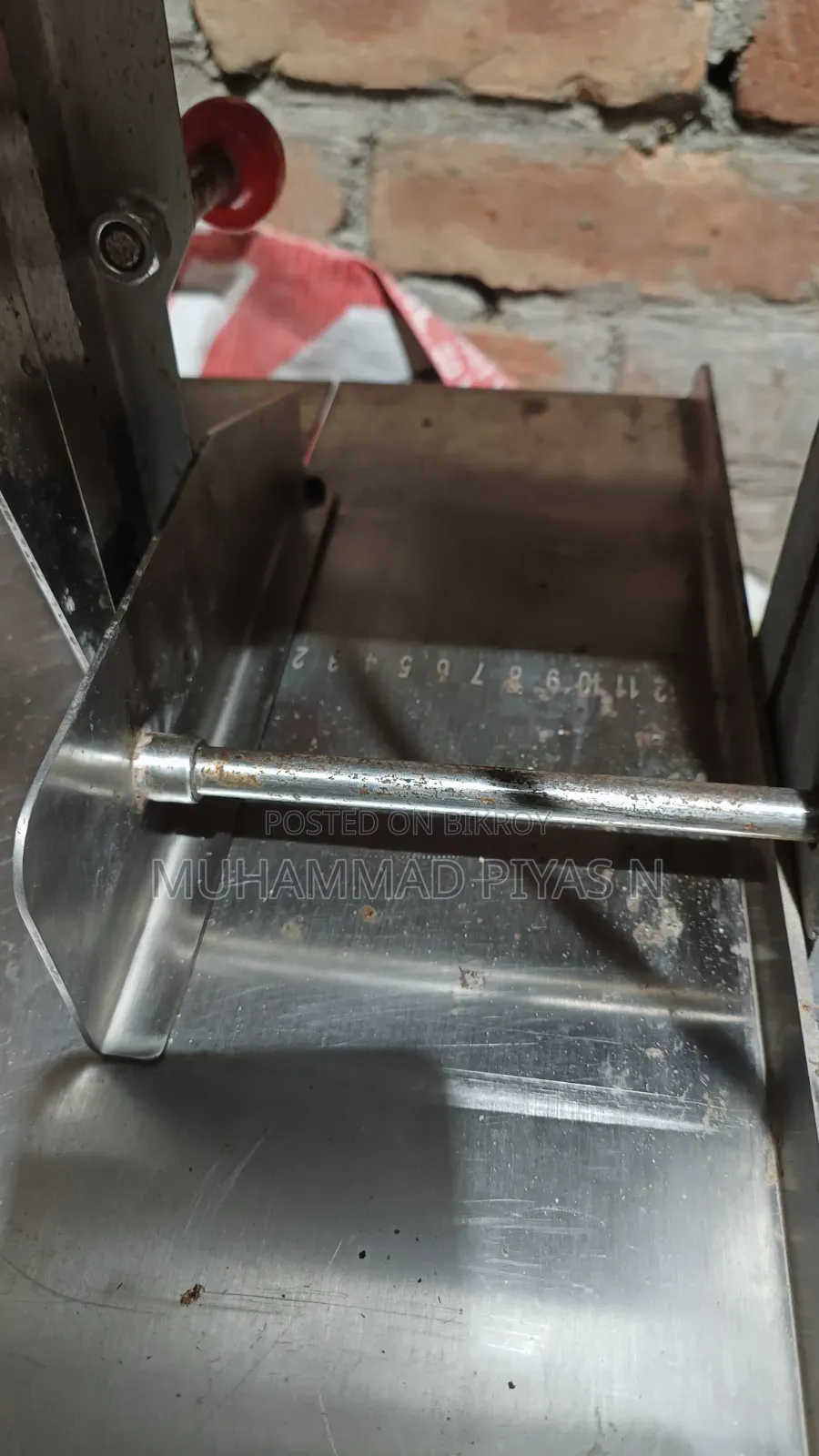 Meat and Fish Cutting Machine