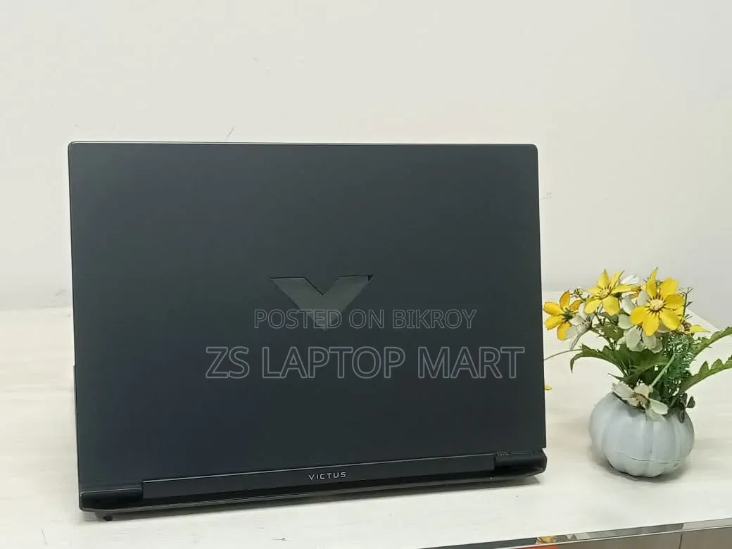 Laptop HP Victus 15 8GB AMD Ryzen 5 SSD 512GB