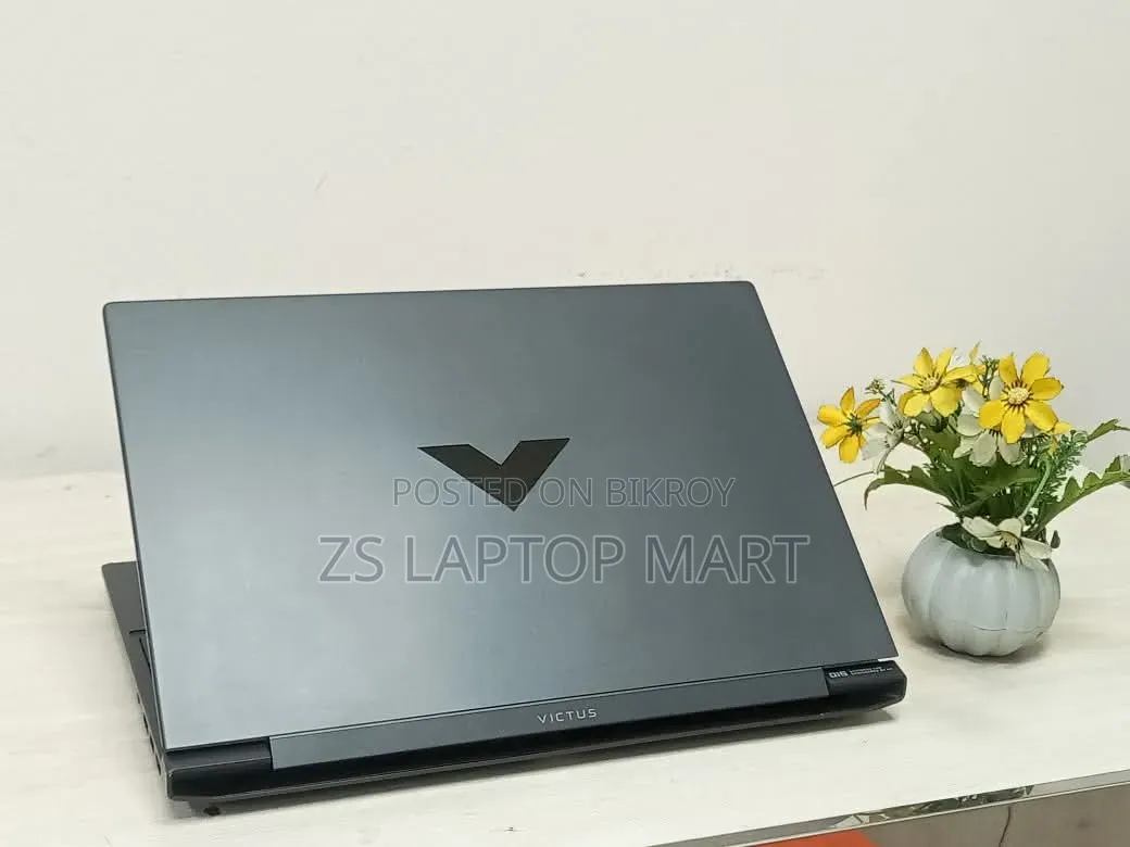 Laptop HP Victus 15 8GB AMD Ryzen 5 SSD 512GB