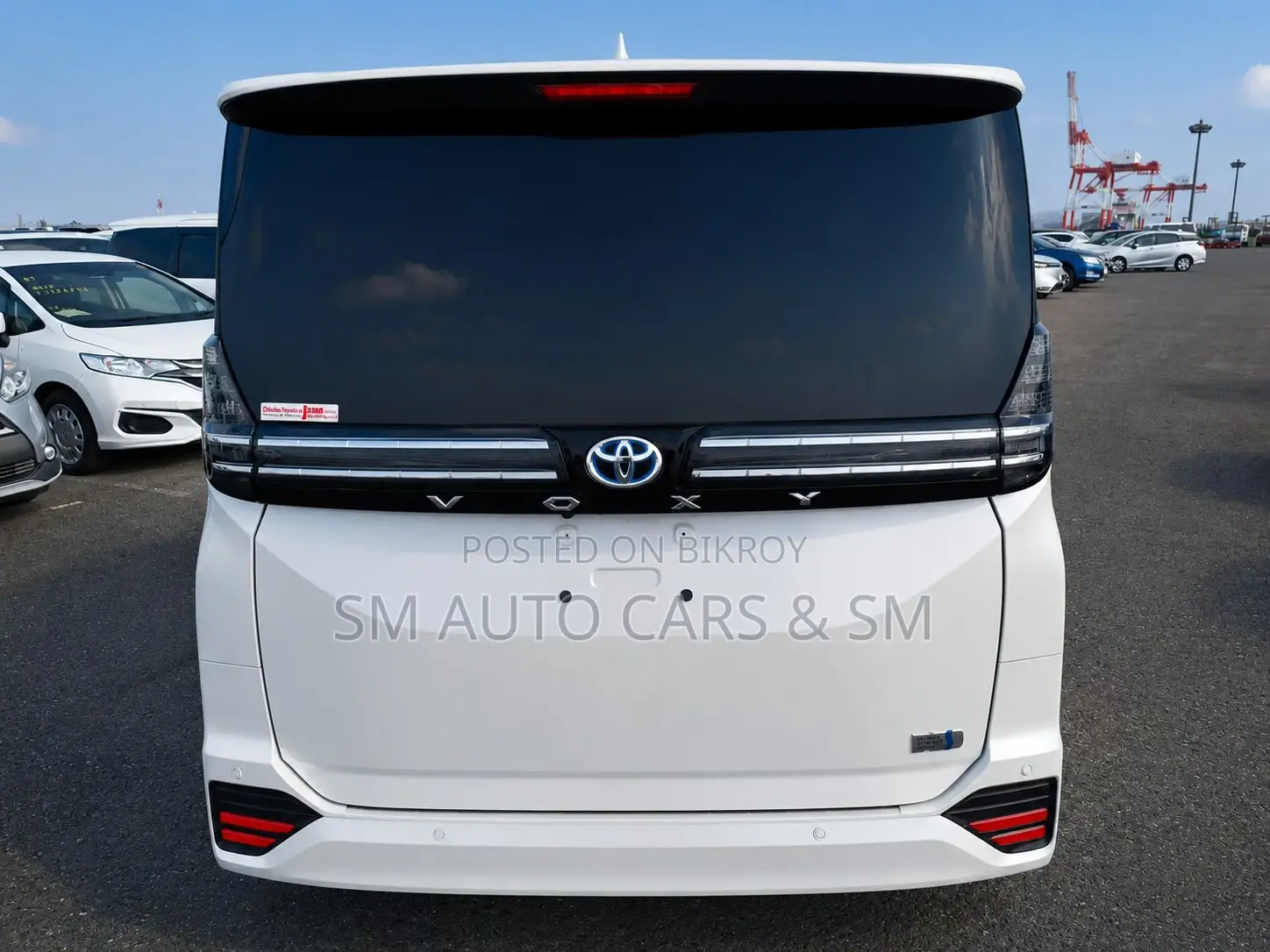 Toyota Voxy 2022 Pearl