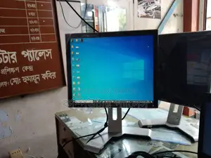 Dell Square Monitor 100% Fresh Moving