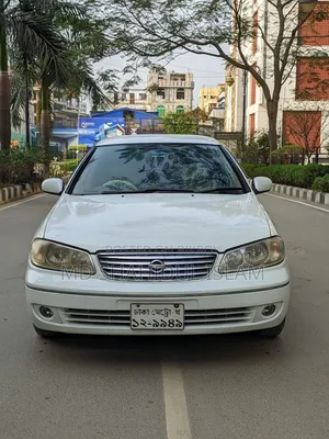 Nissan Sunny 2009 White