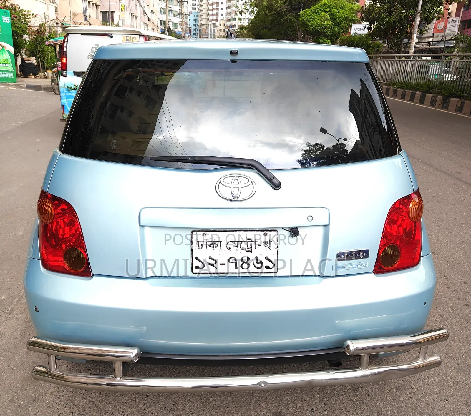 Toyota IST 2004 Green