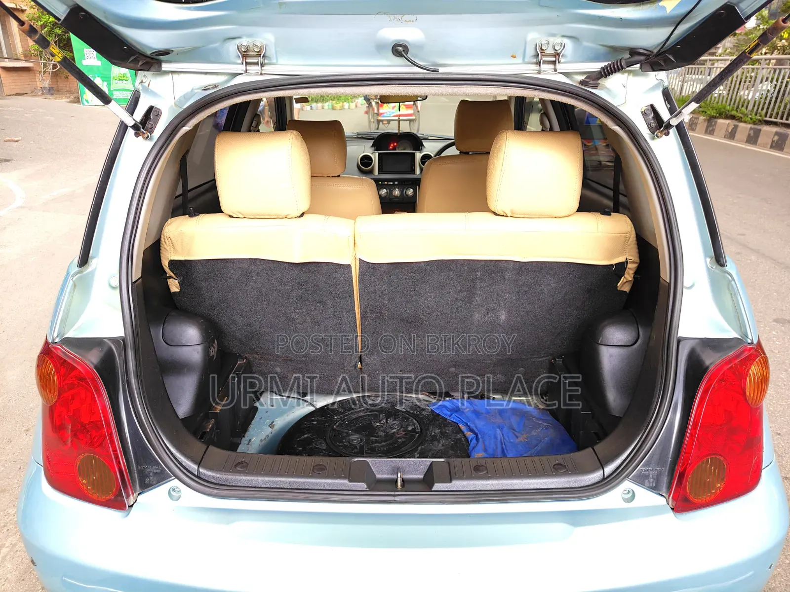 Toyota IST 2004 Green