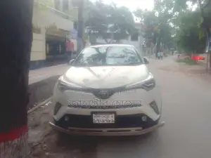 New Toyota C-Hr 2017 Pearl