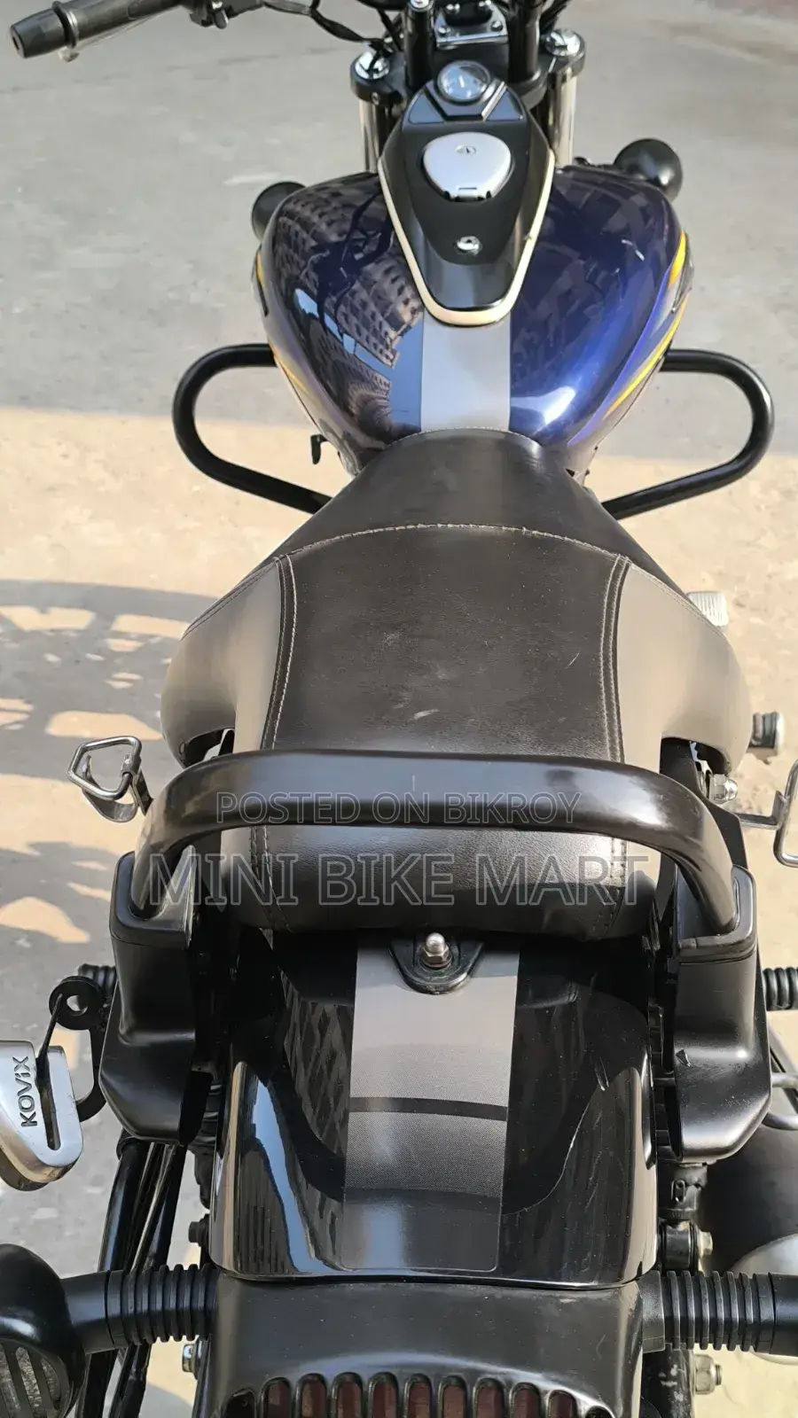Bajaj Avenger 150 Street 2017 Blue