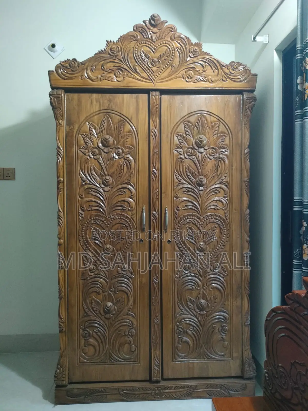 Chittagong Teak Wood Hand-Carved 2-Door Almirah – Like New