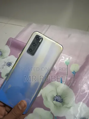 Vivo V20 SE 128 GB