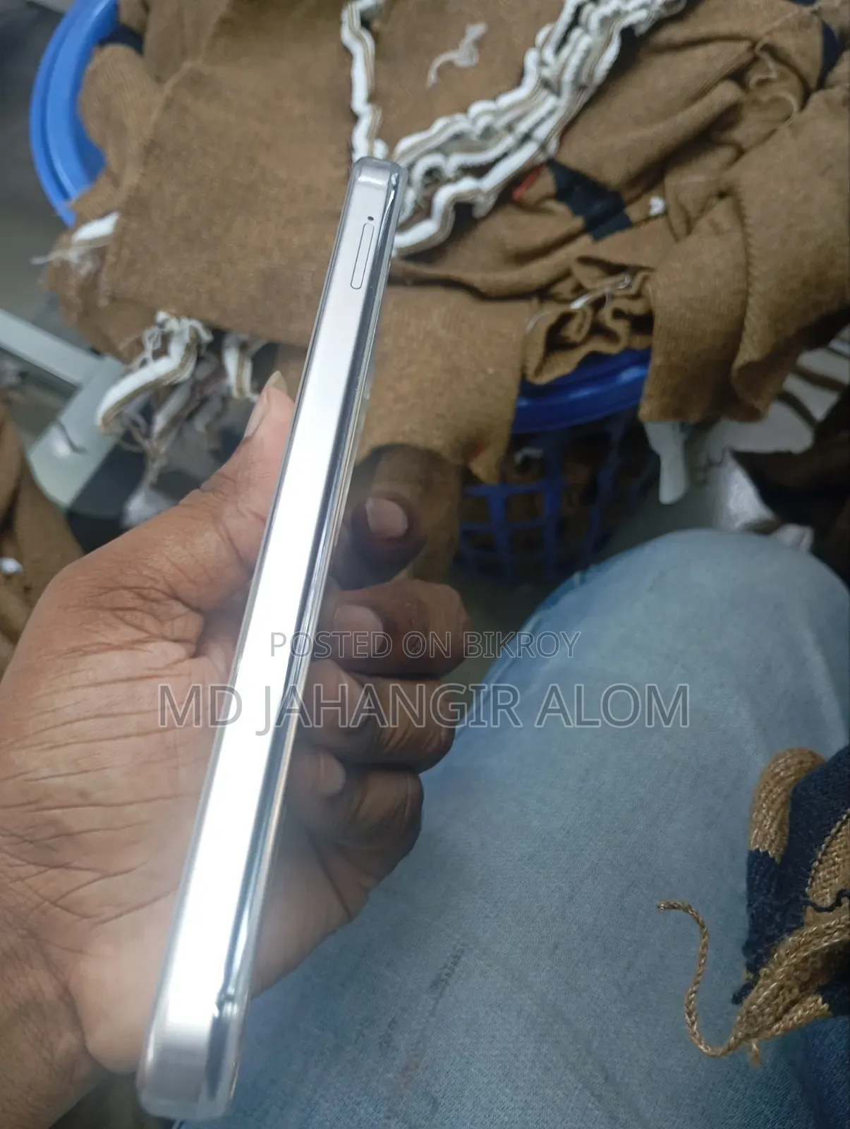 Vivo 128 GB Gray