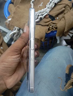 Vivo 128 GB Gray