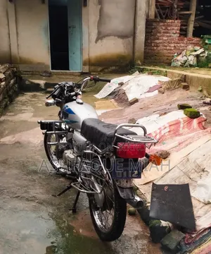 Yamaha 2004 Silver