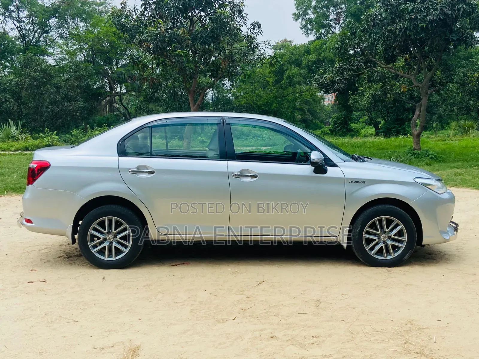 Toyota Axio 2015 Silver