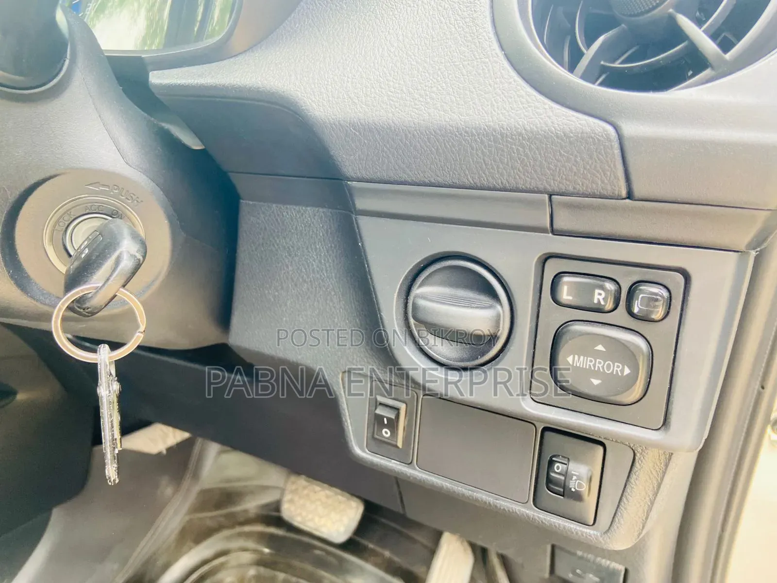 Toyota Axio 2015 Silver