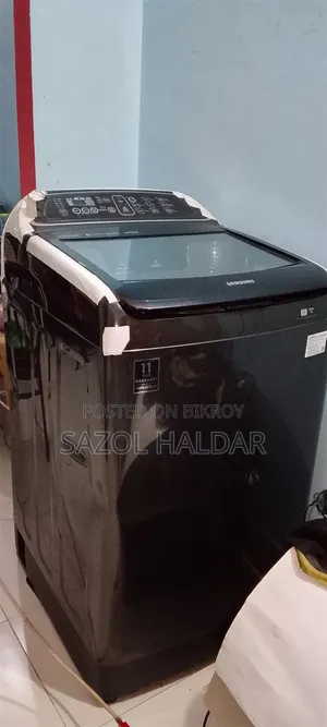 ওয়াশিং মেশিন।