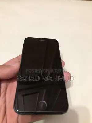 Apple iPhone 7 32 GB Black
