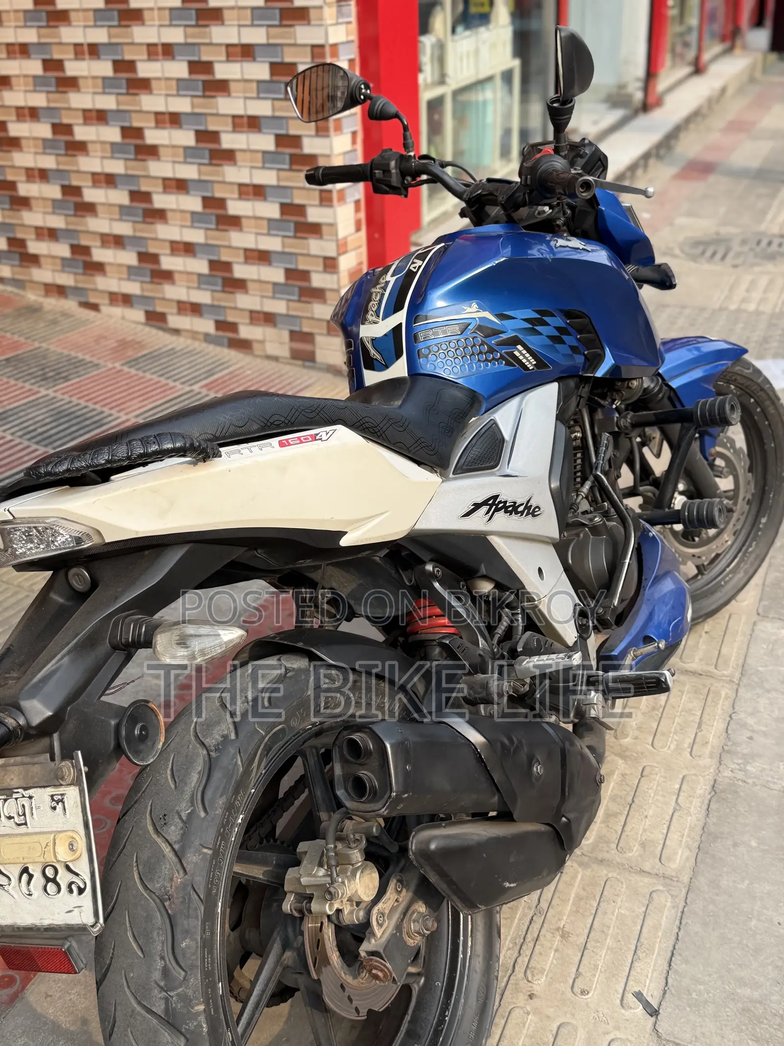 টিভিএস অ্যাপাচি ১৬০ ৪ভি ২০১৯ ব্লু