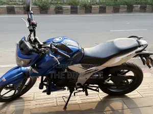 টিভিএস অ্যাপাচি ১৬০ ৪ভি ২০১৯ ব্লু