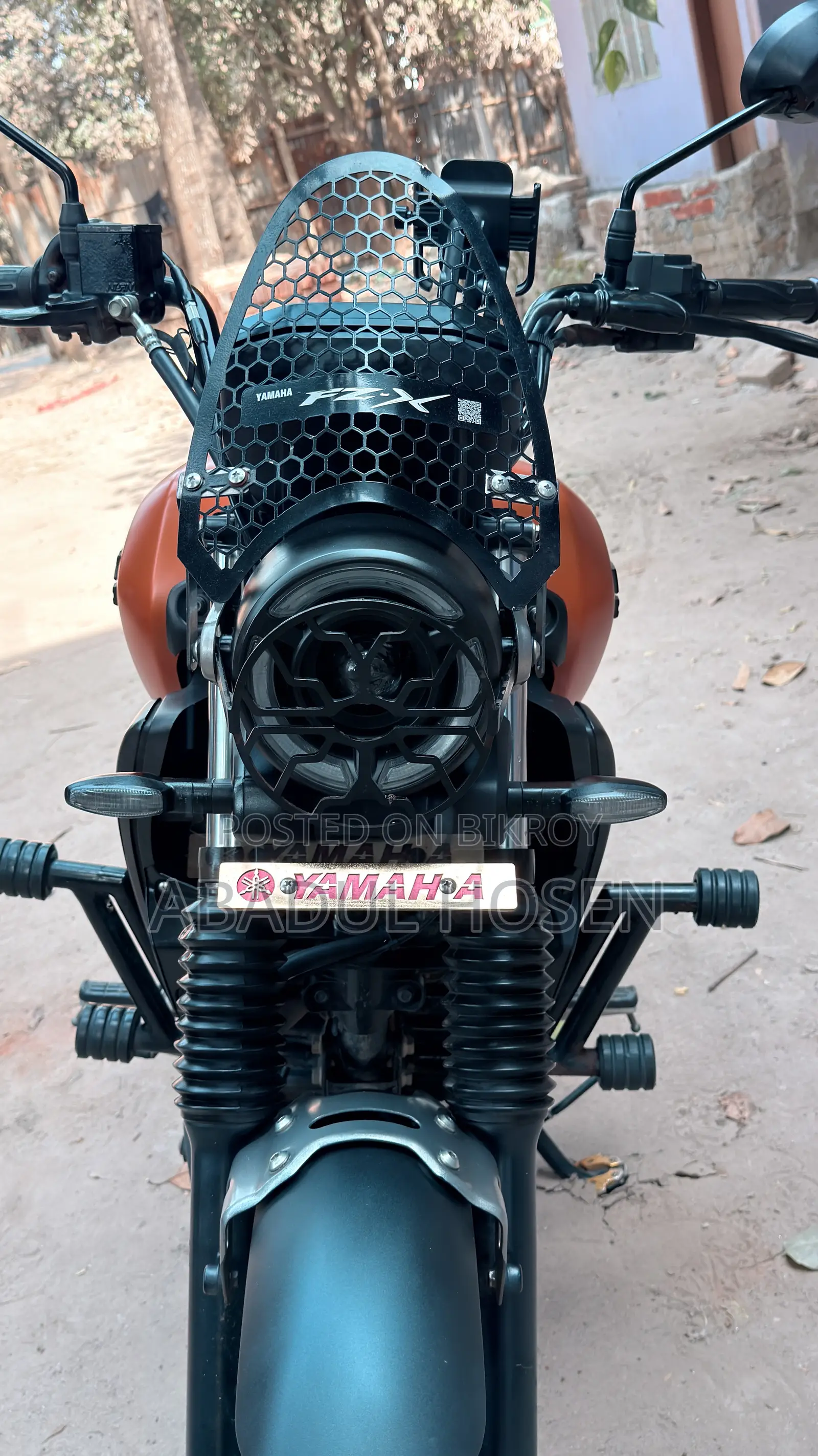 Yamaha FZ 2024 Orange