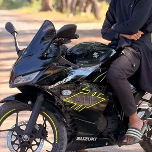 Suzuki SFV650 2023 Black
