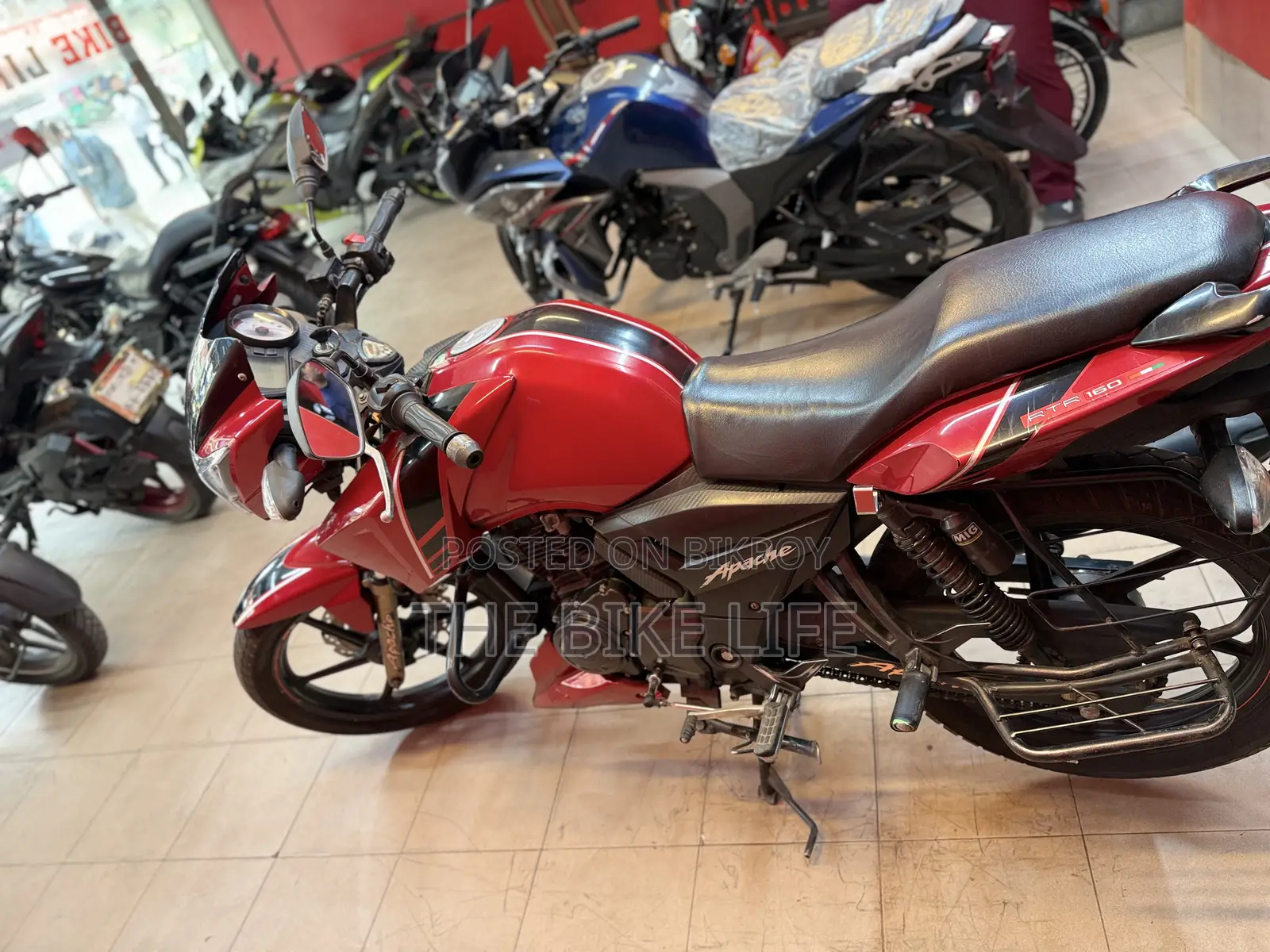TVS Apache RTR 160 4V 2021 Red