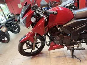 TVS Apache RTR 160 4V 2021 Red