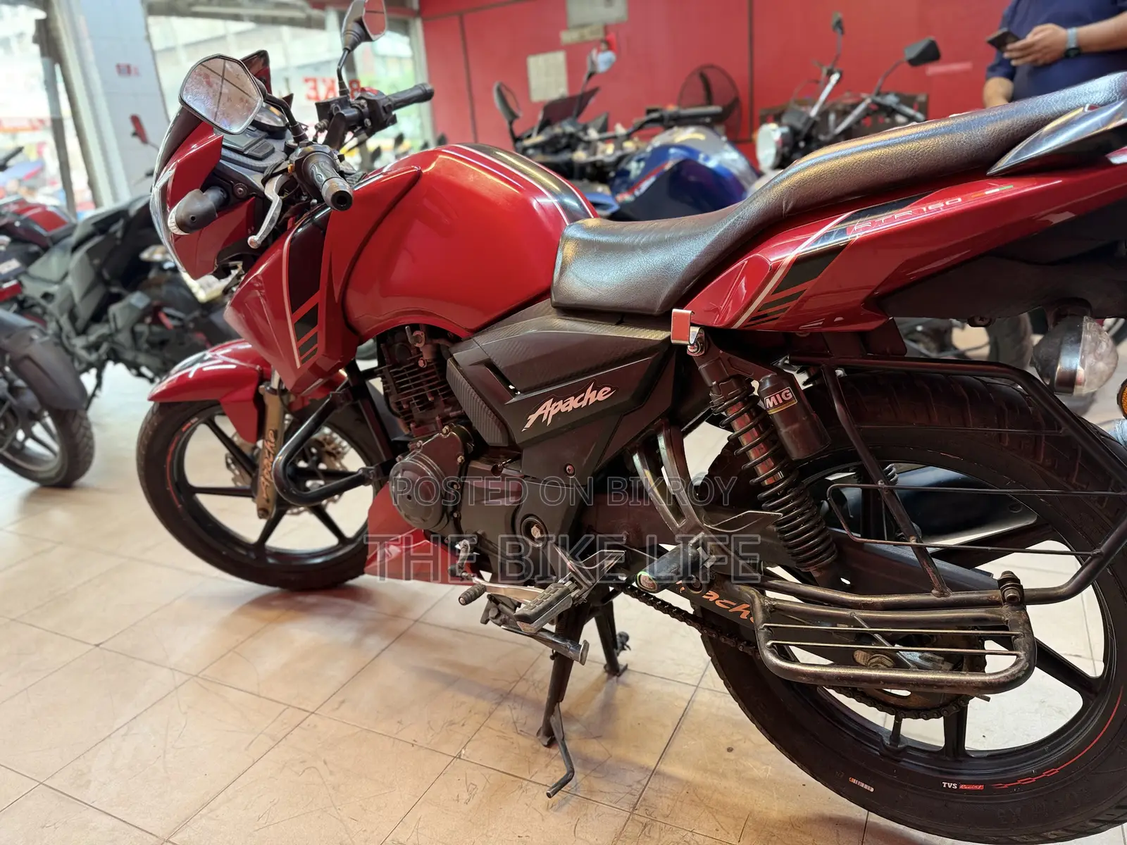 TVS Apache RTR 160 4V 2021 Red