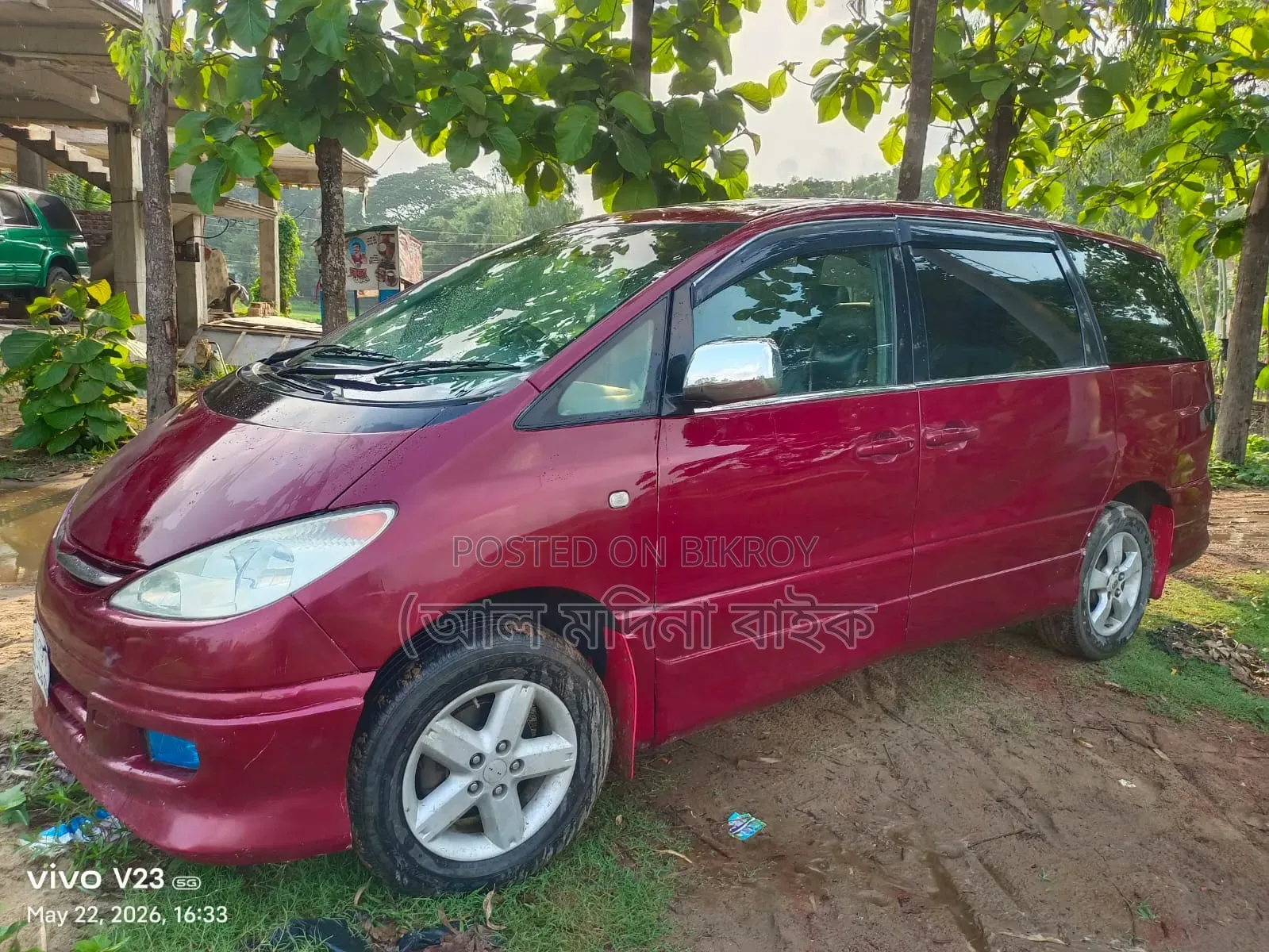 Toyota Estima 2001 Red