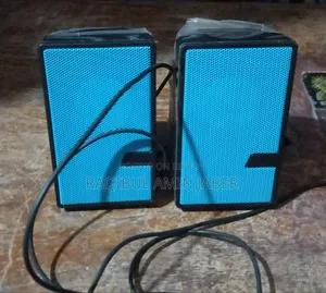 D7 - Multimedia Speaker Mini Usb for Laptop Desktop Mobile Used