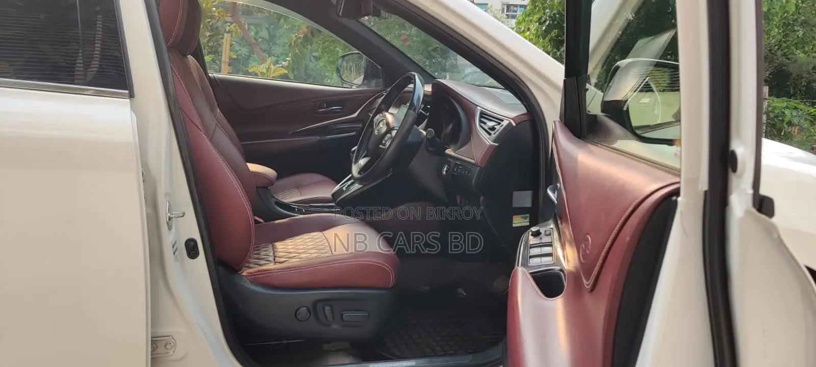Toyota Harrier 2.0 2018 Pearl