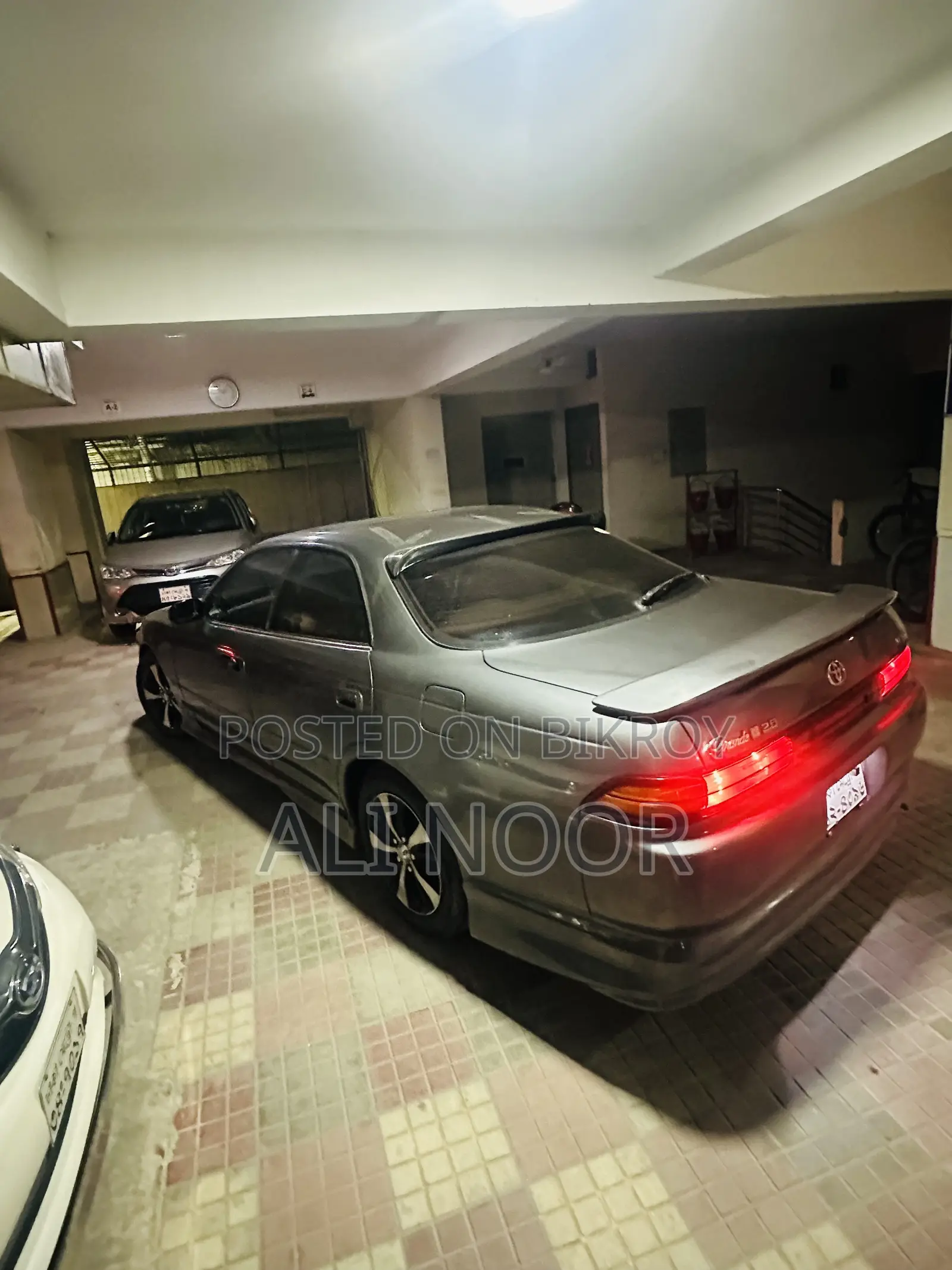 Toyota Mark II 1994 Gray