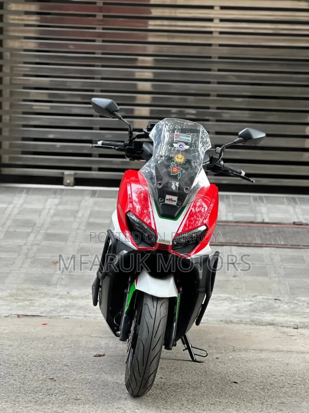 Motorcycle 2024 White