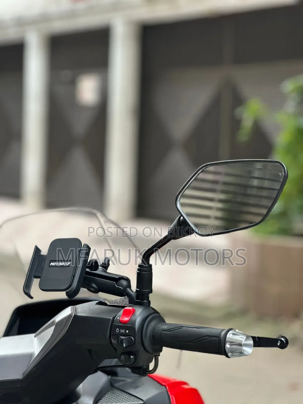 Motorcycle 2024 White