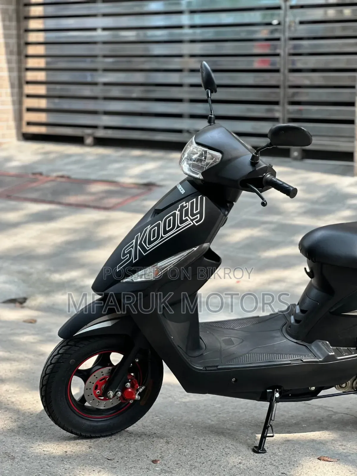 Runner SKOOTY-110 2024 Black