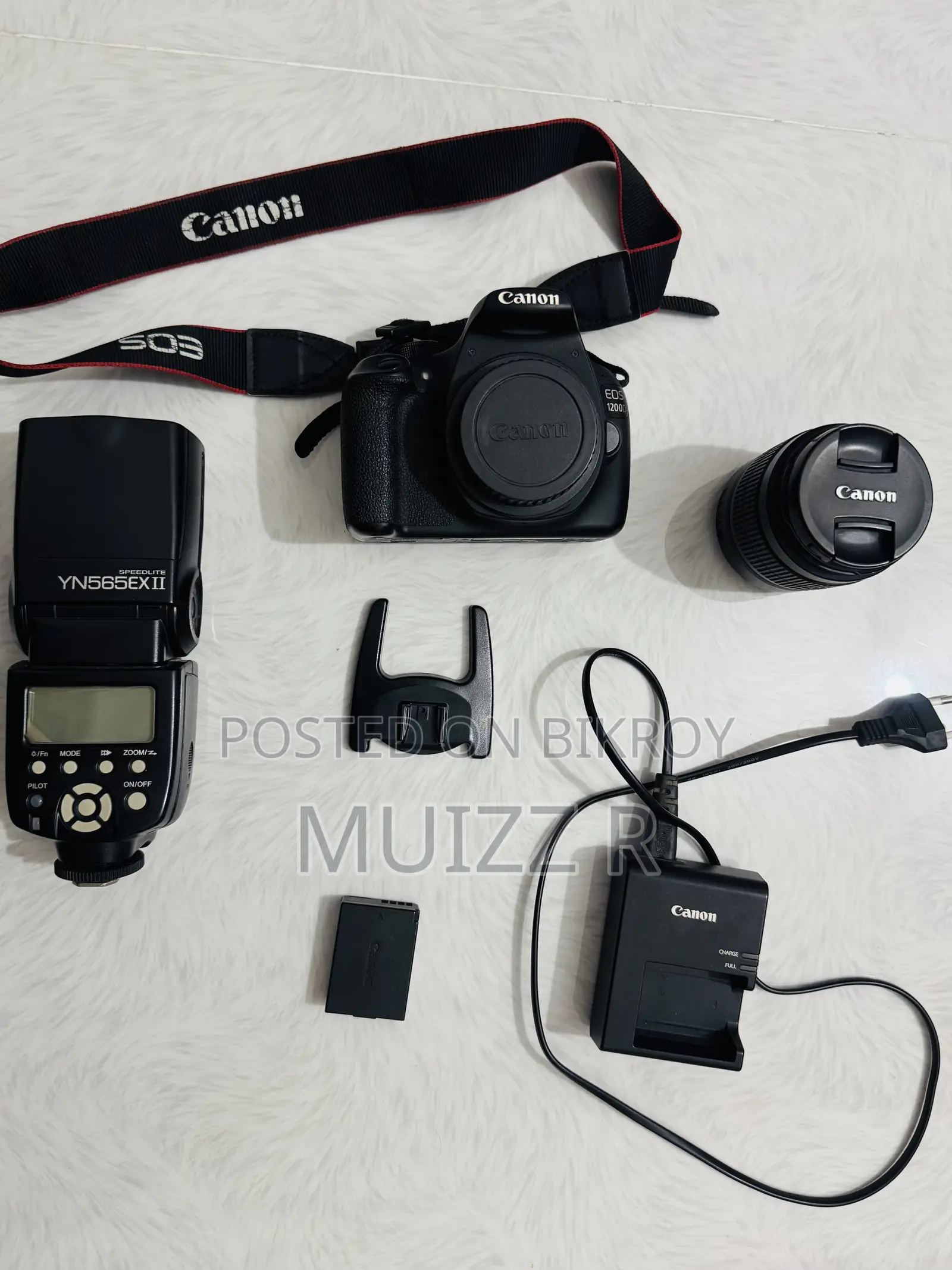 Canon 1200d Dslr With Flash Light