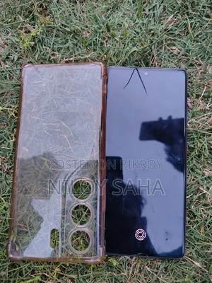 Tecno Camon 40 256 GB Silver