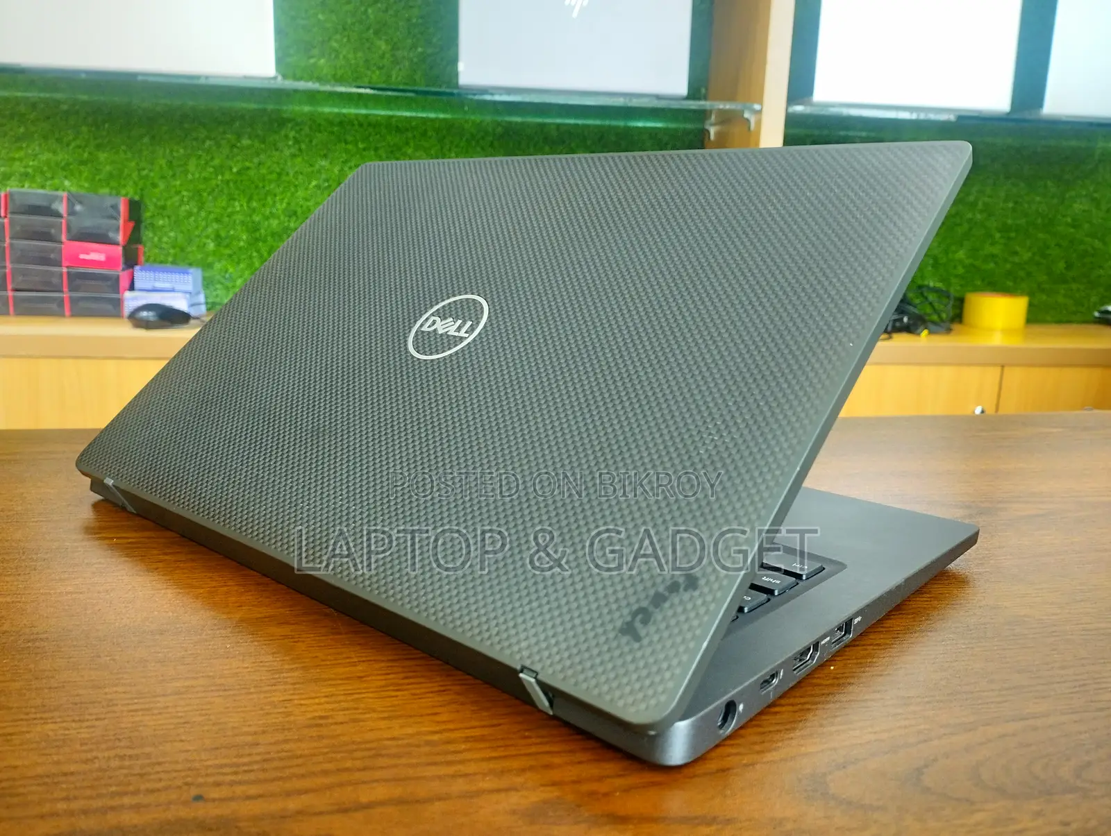 Laptop Dell Latitude 7400 8GB Intel Core I5 SSD 256GB