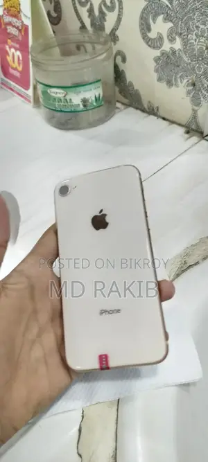 Apple iPhone 8 64 GB Gold